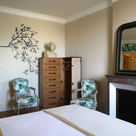 Les Visages Des Tournelles Bed and Breakfast Reims Buitenkant foto